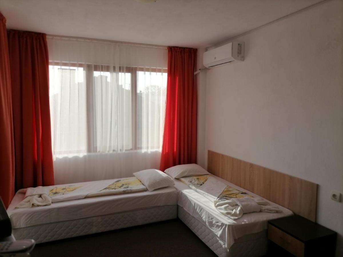 אובזור Ivet Guest House מראה חיצוני תמונה